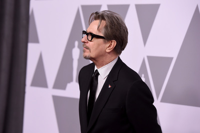 Gary Oldman Poster 3086946