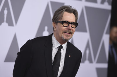 Gary Oldman Poster 3086959