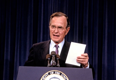 George Bennett Poster 3704502