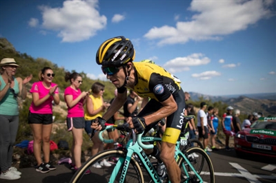 George Bennett Poster 3704516