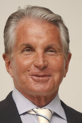 George Hamilton Poster 2267953