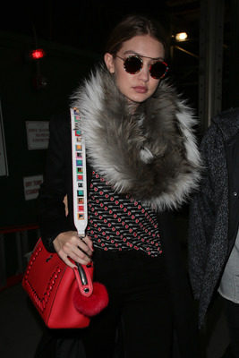 Gigi Hadid Poster 2769810