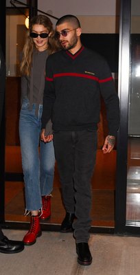 Gigi Hadid Poster 2883459