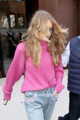 Gigi Hadid Poster 2883567