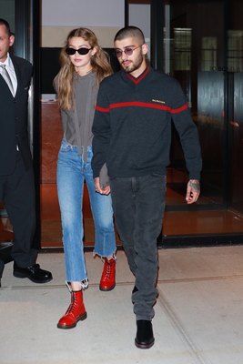 Gigi Hadid Poster 2883587