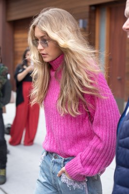 Gigi Hadid Poster 2883606