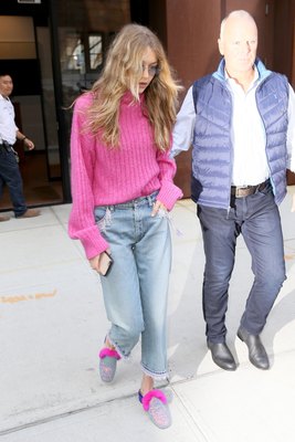 Gigi Hadid Poster 2883689