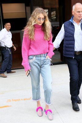 Gigi Hadid Poster 2883711