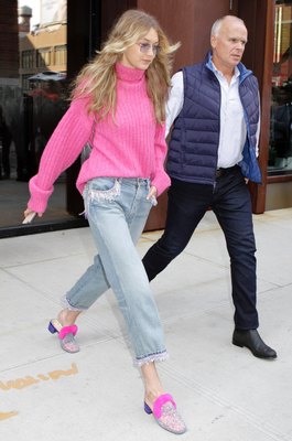 Gigi Hadid Poster 2883784