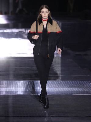 Gigi Hadid Poster 3953058