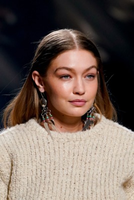 Gigi Hadid Poster 3953301
