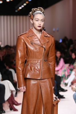 Gigi Hadid Poster 3953354