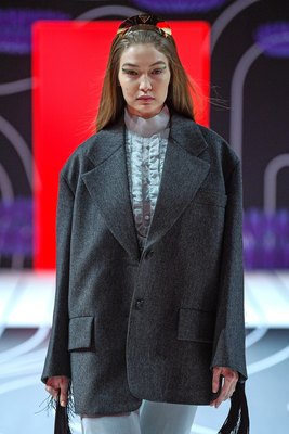 Gigi Hadid Poster 3953433