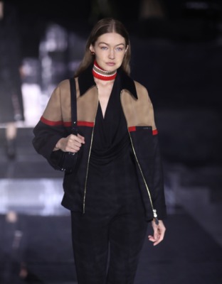Gigi Hadid Poster 3953457