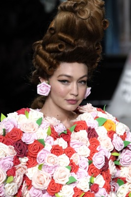 Gigi Hadid Poster 3953458
