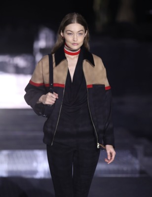 Gigi Hadid Poster 3953483