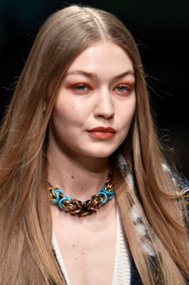 Gigi Hadid Poster 3953484