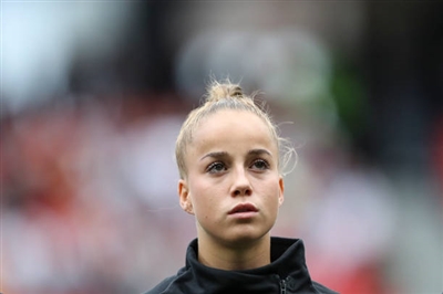 Giulia Gwinn Poster 3688807