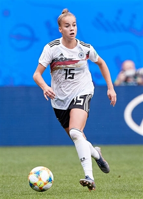 Giulia Gwinn Poster 3688814