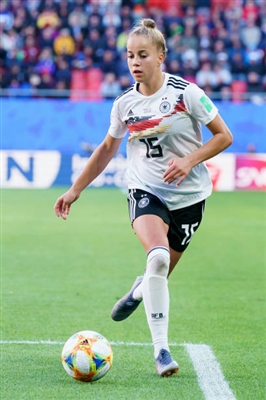 Giulia Gwinn Poster 3688819