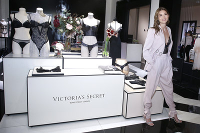 Grace Elizabeth Poster 3892708