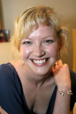 Gretchen Mol Poster 2071856