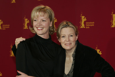 Gretchen Mol Poster 2071913