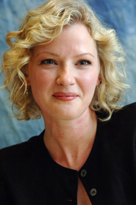 Gretchen Mol Poster 2404523