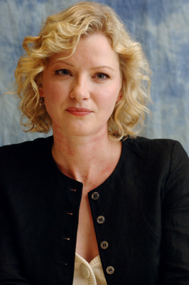 Gretchen Mol Poster 2404538