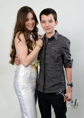 Hailee Steinfeld Poster 2009299