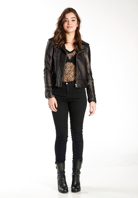 Hailee Steinfeld Poster 2458245