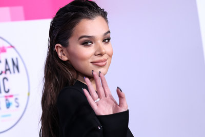 Hailee Steinfeld Poster 2843939