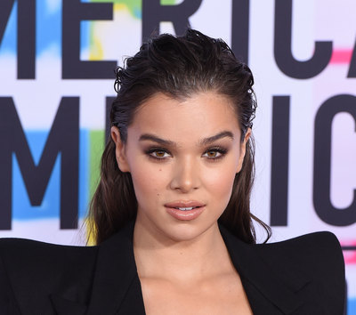 Hailee Steinfeld Poster 2843967