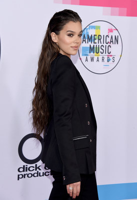 Hailee Steinfeld Poster 2843976