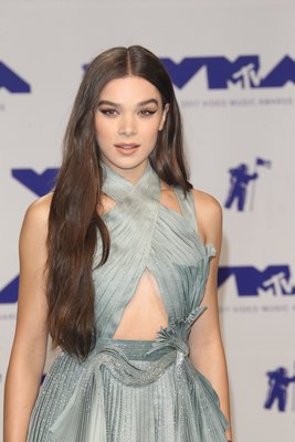 Hailee Steinfeld Poster 2903675