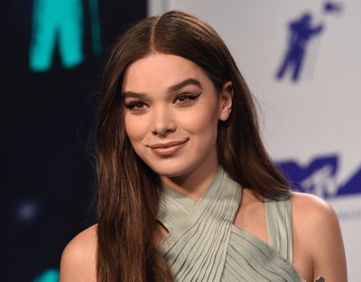 Hailee Steinfeld Poster 2903679