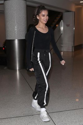 Hailee Steinfeld Poster 2903687