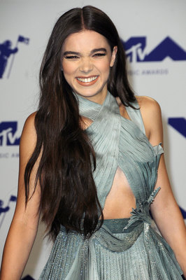 Hailee Steinfeld Poster 2903700