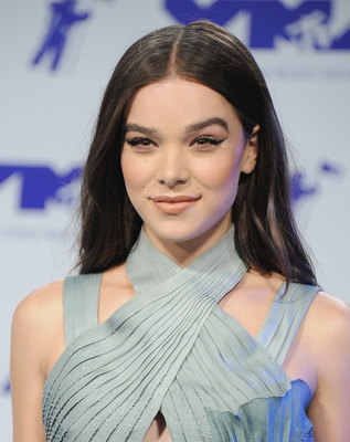 Hailee Steinfeld Poster 2903728