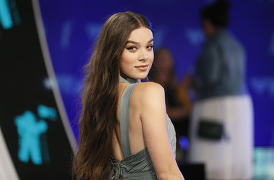 Hailee Steinfeld Poster 2903789