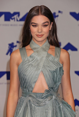 Hailee Steinfeld Poster 2903856