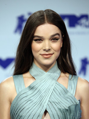 Hailee Steinfeld Poster 2903936