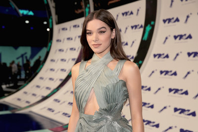 Hailee Steinfeld Poster 2903984