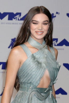 Hailee Steinfeld Poster 2904029
