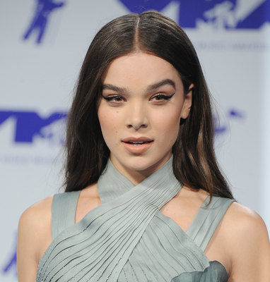Hailee Steinfeld Poster 2904036