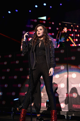 Hailee Steinfeld Poster 2940133