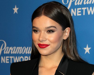Hailee Steinfeld Poster 2990793