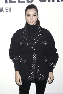 Hailee Steinfeld Poster 3093297