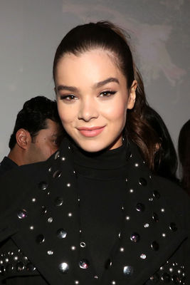 Hailee Steinfeld Poster 3093301