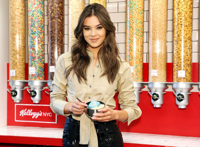 Hailee Steinfeld Poster 3168196